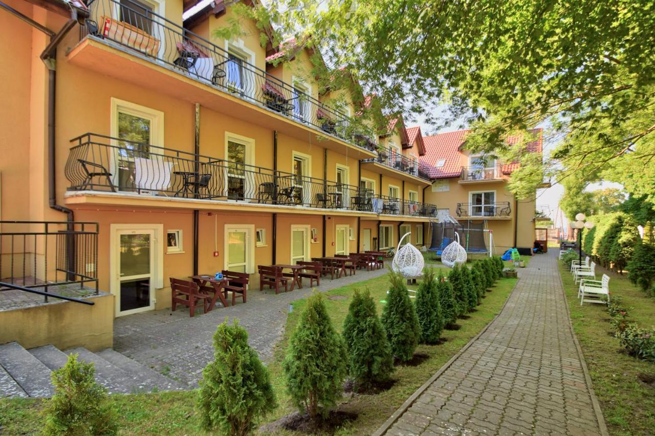 Ow Alfa Hotel Rewal Buitenkant foto