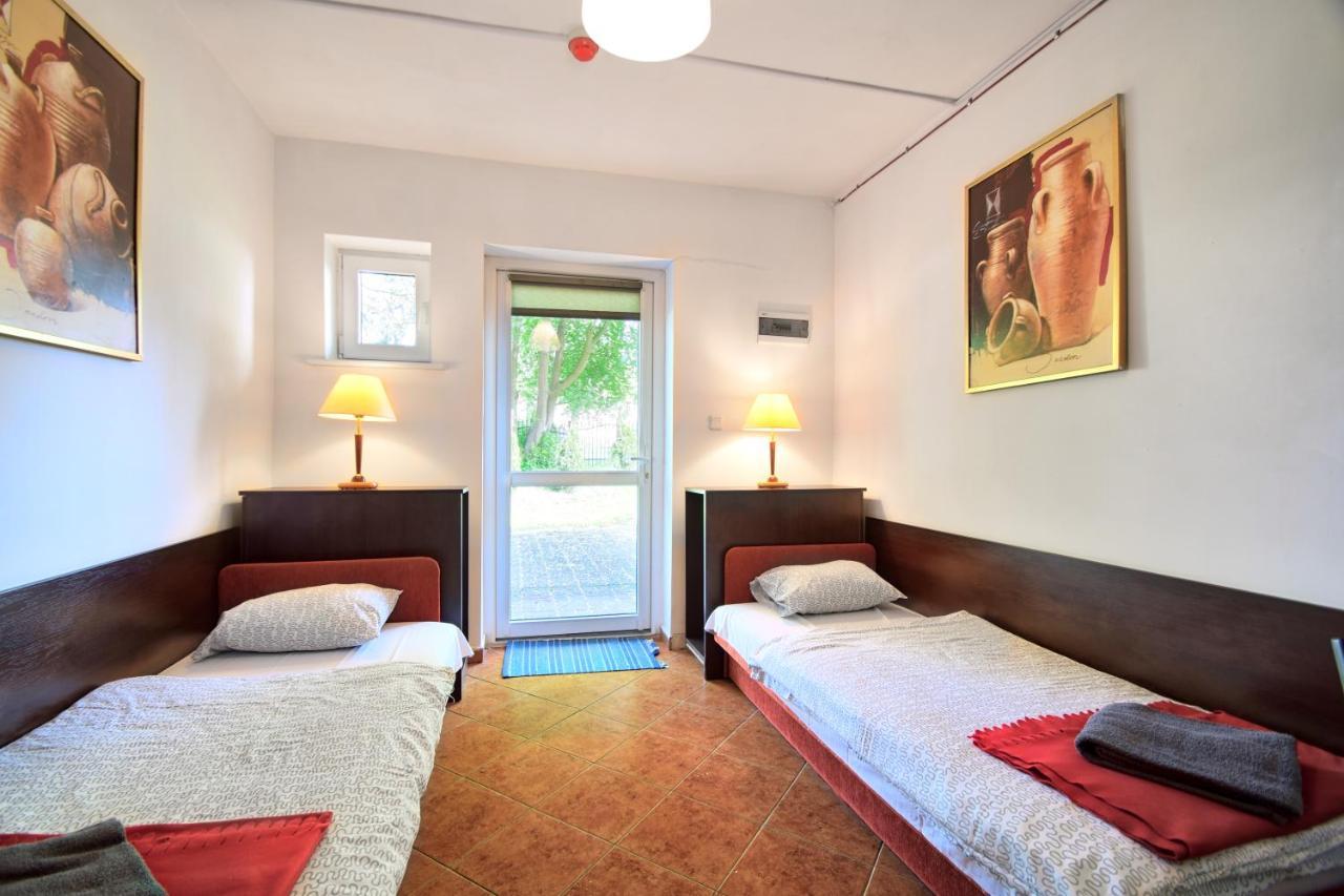 Ow Alfa Hotel Rewal Buitenkant foto