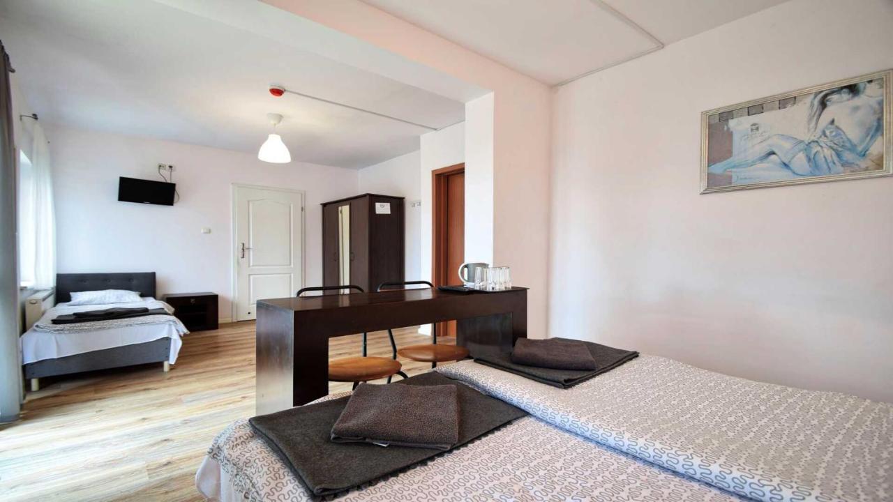 Ow Alfa Hotel Rewal Buitenkant foto