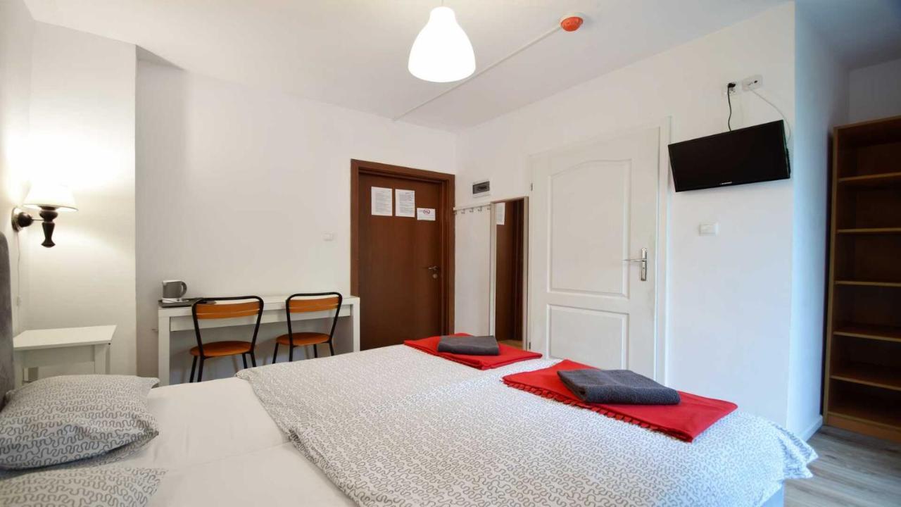 Ow Alfa Hotel Rewal Buitenkant foto